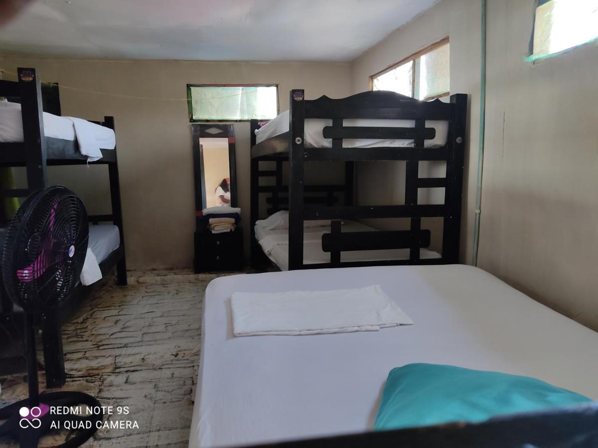 Zulu Hostal Playa Blanca Ngoại thất bức ảnh